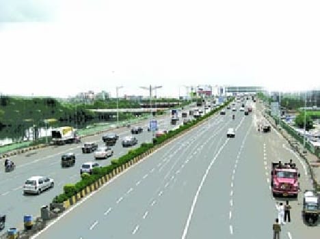 Meerut-Delhi expressway